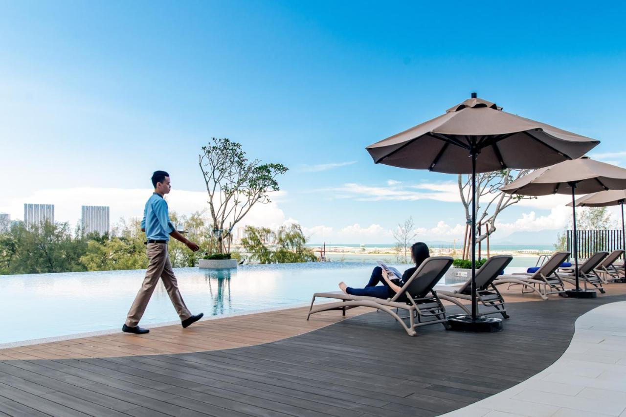 Ascott Gurney Penang Hotell George Town Eksteriør bilde Infinity Pool