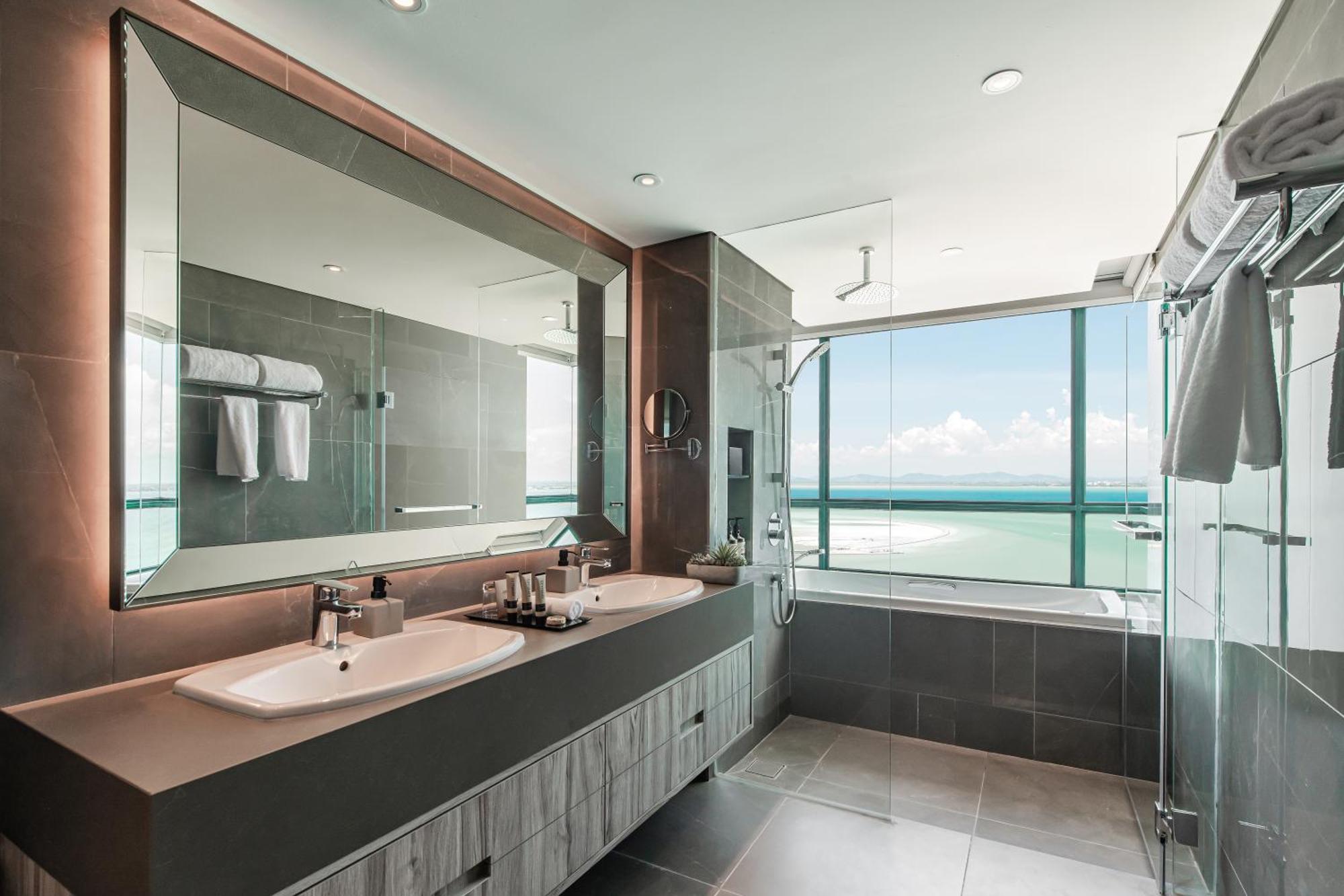 Ascott Gurney Penang Hotell George Town Eksteriør bilde Bathroom