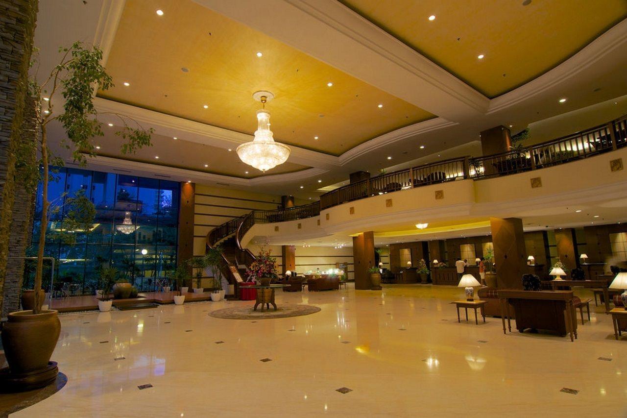 Ascott Gurney Penang Hotell George Town Eksteriør bilde The lobby of the hotel